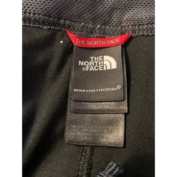 The North Face Black TNF APEX Skort Women's Size 6 - Picture 6 of 8